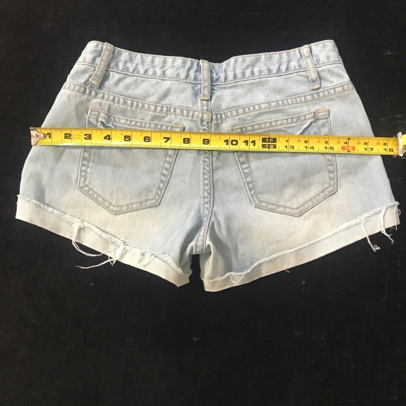 Forever 21 Jean Shorts sz 24 - Picture 6 of 9